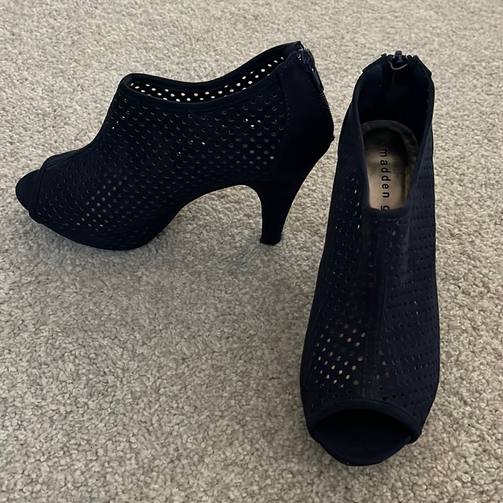 Madden Girl blue heels